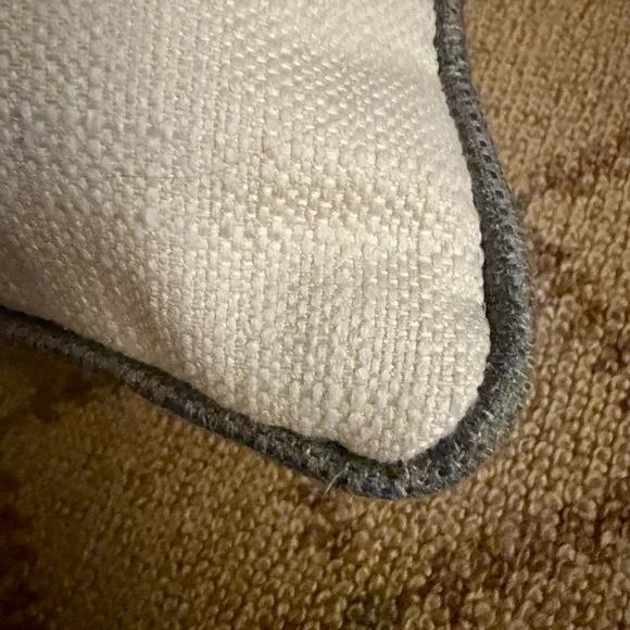 Fairfield rectangular stuffed bed couch pillow cushion NWOT - Picture 9 of 9